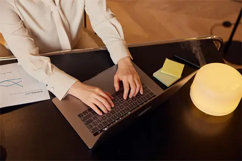 33岁摩羯座艺人解读