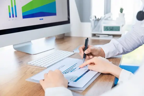 玲的含义女孩名字